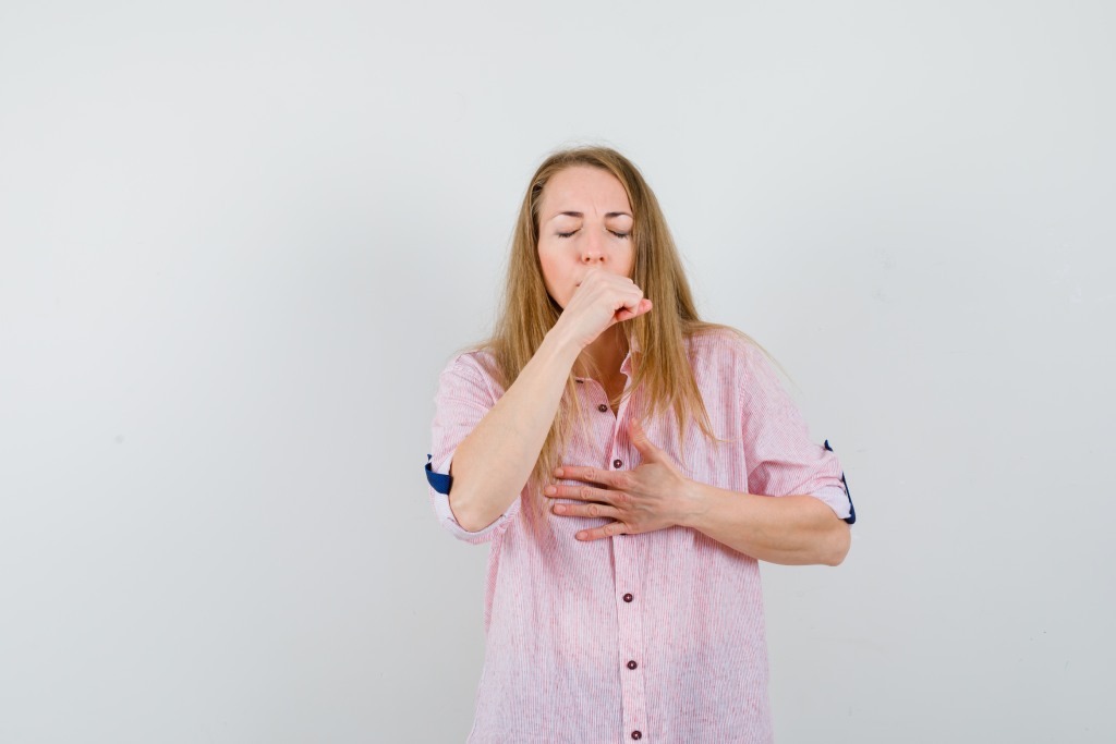 Difficulty breathing can signal severe flu complications.
